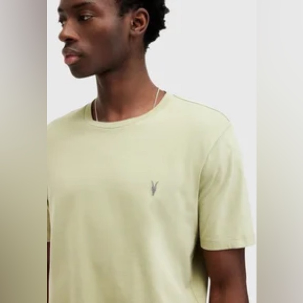 Gently Used- All Saints Yellow Slim Fit Short Sleeve Tee Size M